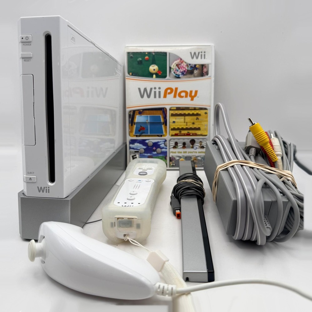 Nintendo Wii White Console Bundle Remote Play Game Sensor Bar Cable TESTED WORKS